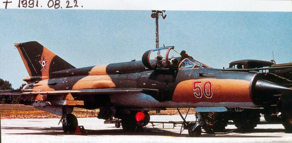 mig_21bis_074_50.jpg